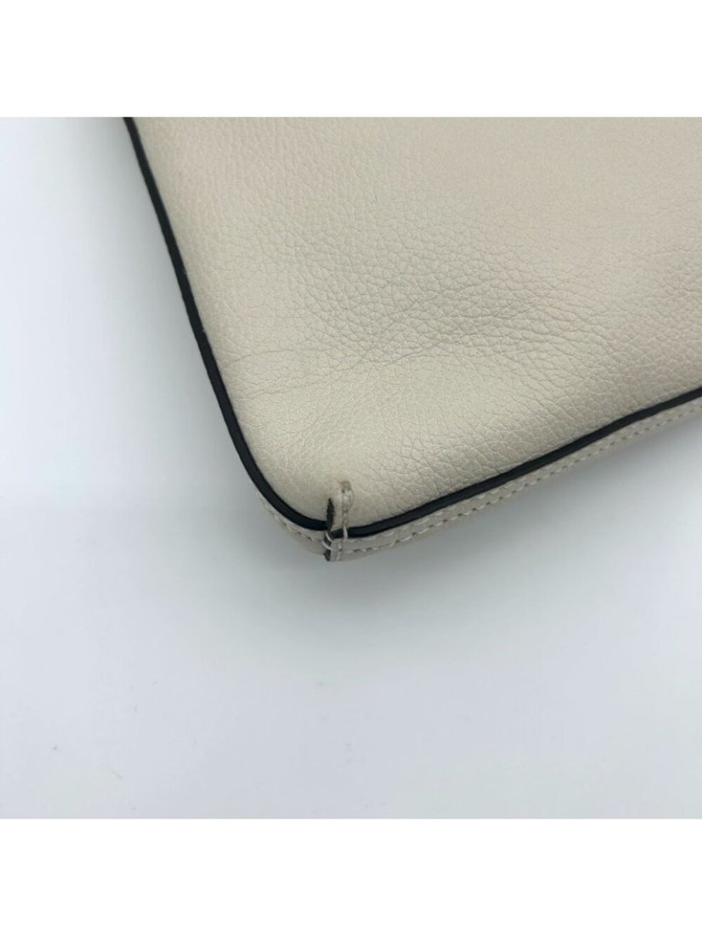 Gucci Clutch White - Picture 7 of 12